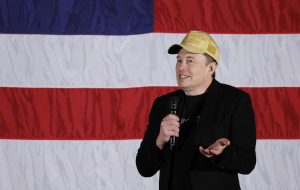 افکار عمومی تسلا و SpaceX را روشن کرده است